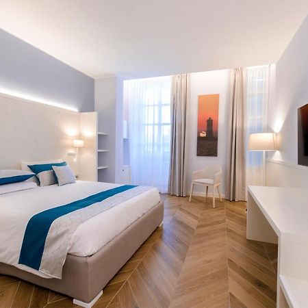 Hotel Baylle Кальяри Экстерьер фото